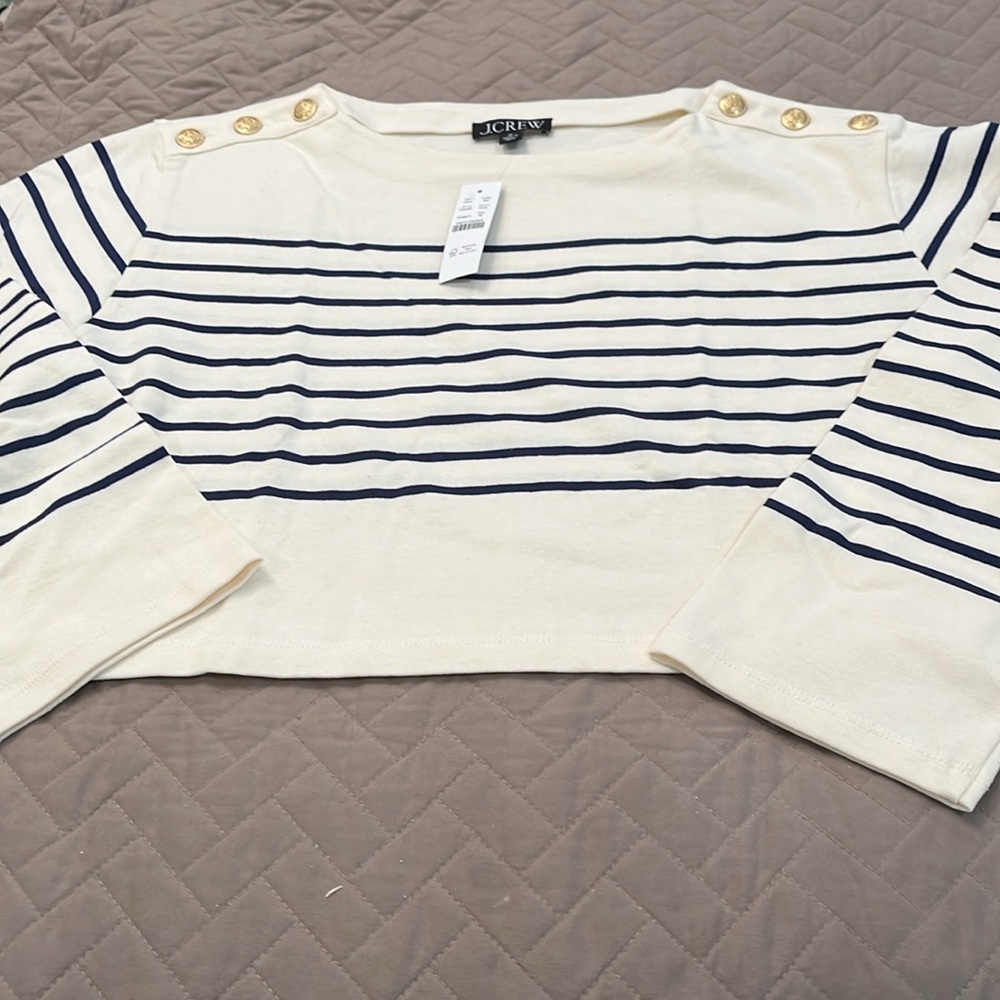 J. Crew Cropped Boatneck T-shirt with Buttons in Mariner Cotton/NWT/M - Picture 4 of 13